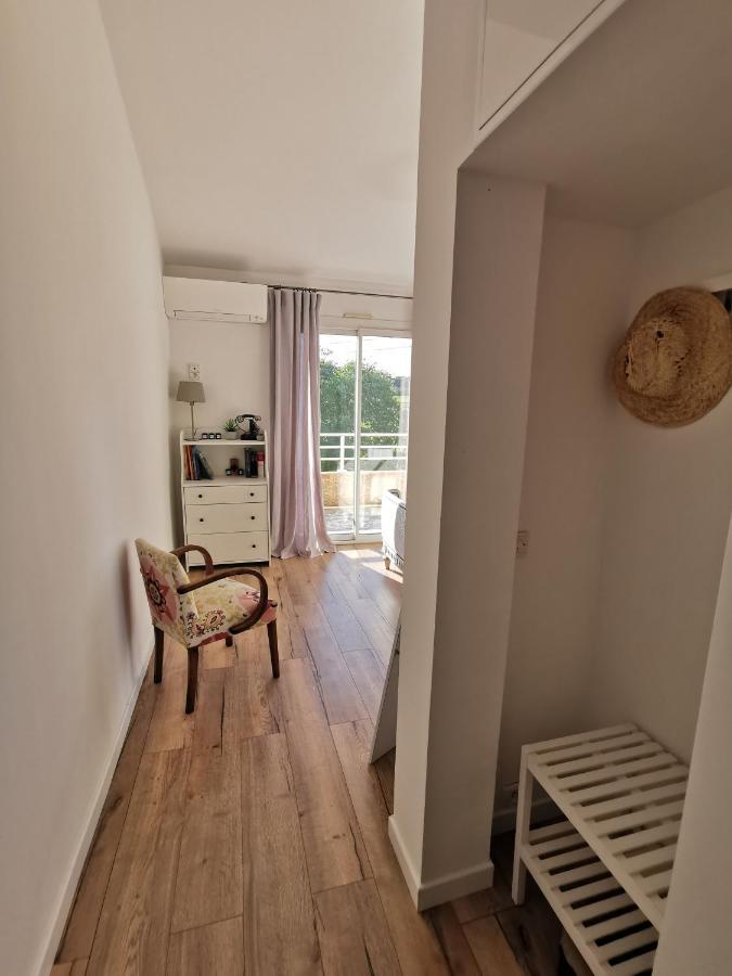 La Chambre Du Saunei Castelnau-de-Guers Esterno foto